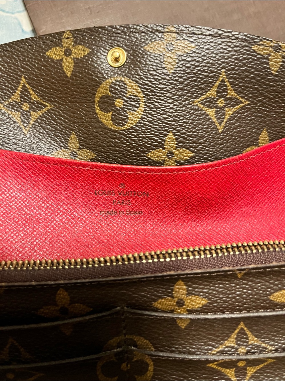 Louis Vuitton Monogram Trifold Wallet with Red Interior - Picture 3 of 5